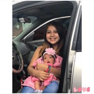 Meet your Posher, Kenia